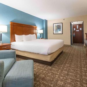 Deluxe King Room Disability Access Non-Smoking